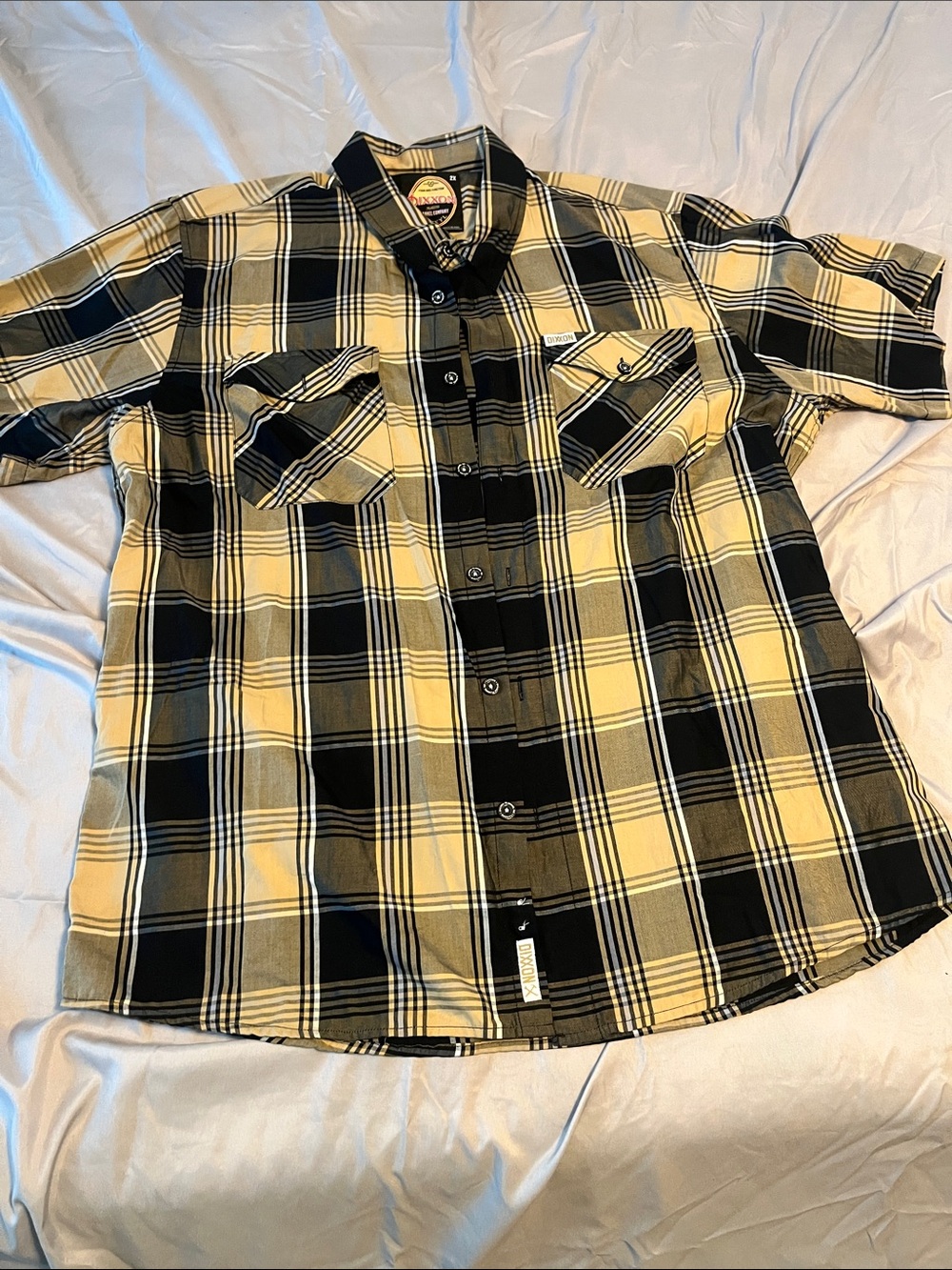 DIXXON Plaid Short-Sleeve Button-Down Shirt